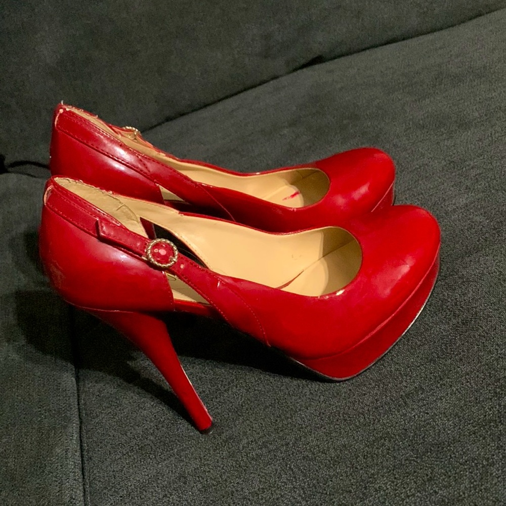 Selling woman high heels